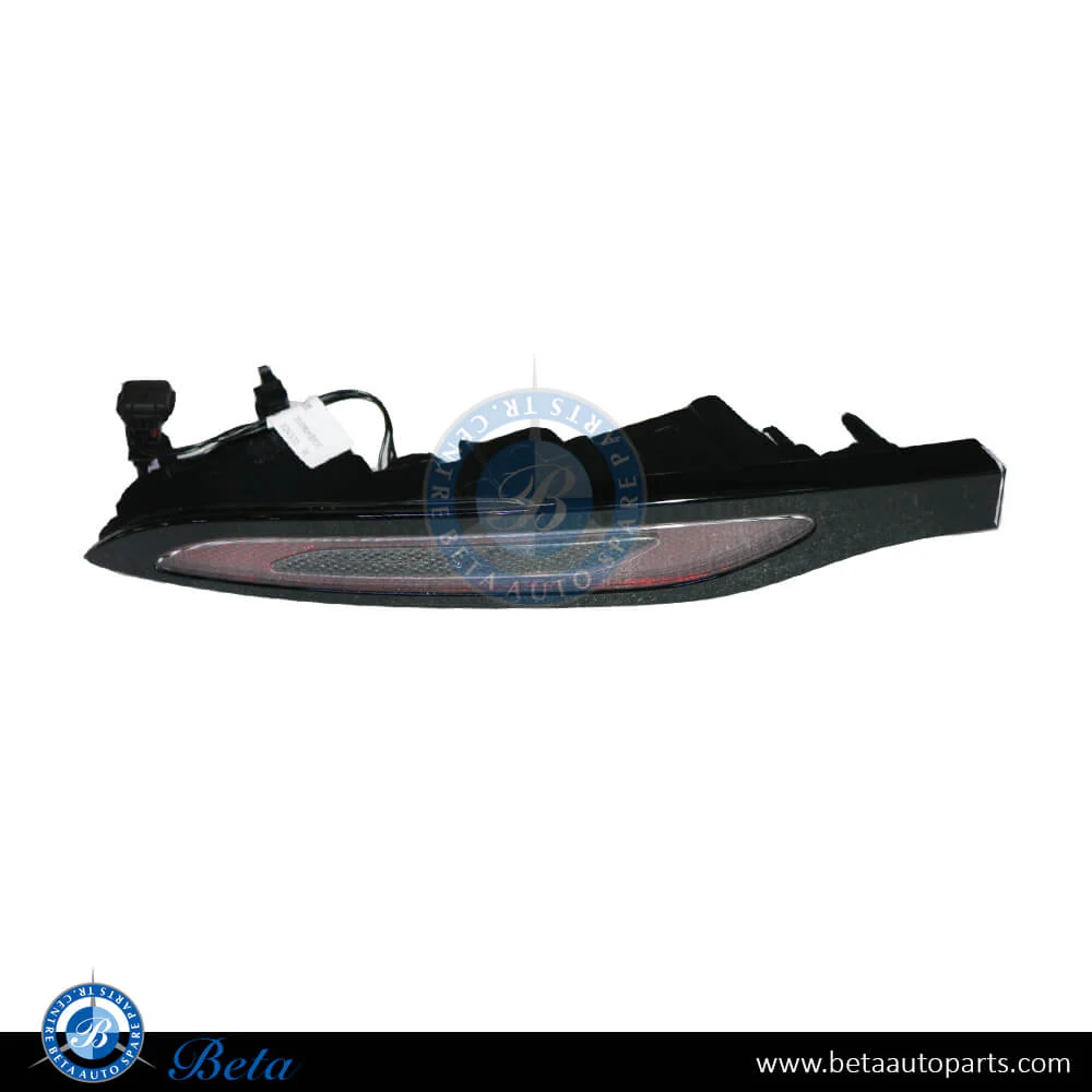 Range Rover Evoque (2019-Up), Rear Bumper Reflector (Left), China, LR166614